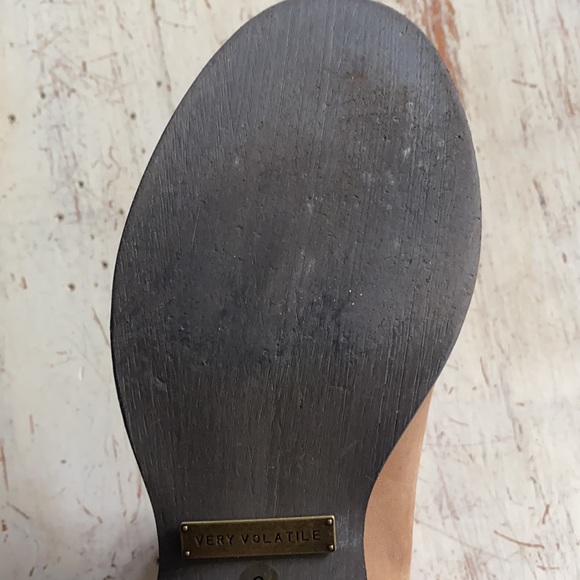 Very Volatile Stevie Woman Tan Ankle Boots size 6 - Picture 5 of 10